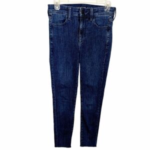 American Eagle SZ 4 L Next Level Stretch Jegging